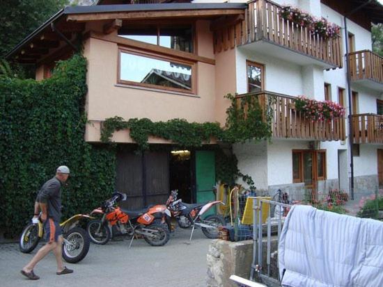 Hotel La Nigritella บาร์โดเนกเกีย ภายนอก รูปภาพ
