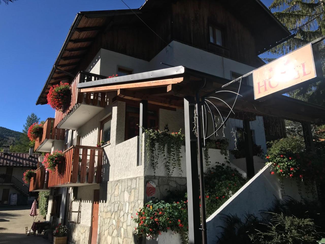 Hotel La Nigritella บาร์โดเนกเกีย ภายนอก รูปภาพ